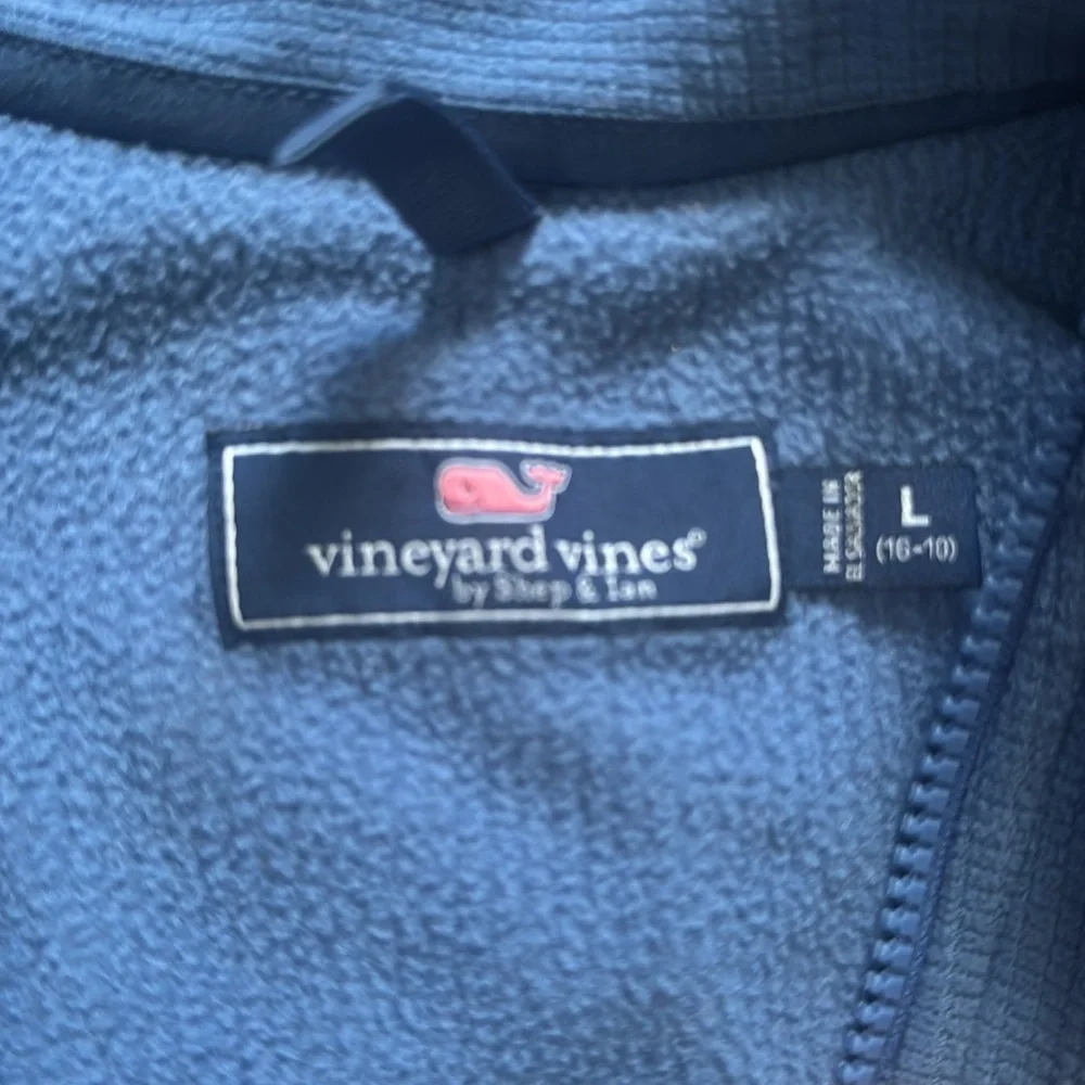 Vineyard Vines Blue Fleece with Pink Accents
